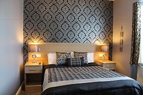 Abbey House Hotel