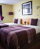 Abbey House Hotel