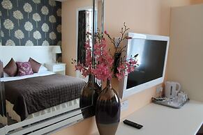 Abbey House Hotel