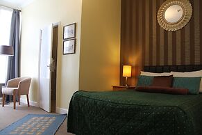 Abbey House Hotel
