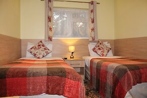 Abbey House Hotel