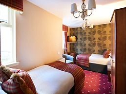 Loch Kinord Hotel