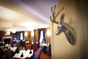 Loch Kinord Hotel