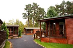 Loch Kinord Hotel