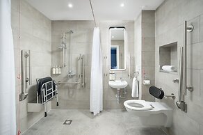 voco St. John's Solihull by IHG