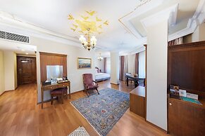 Seven Hills Hotel - Special Class