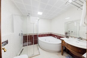 Seven Hills Hotel - Special Class