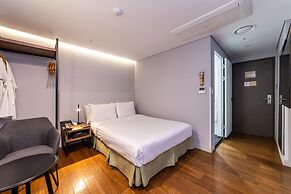 New Seoul Hotel