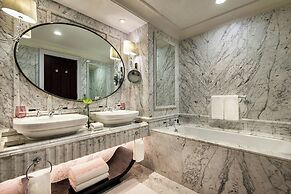 The Ritz-Carlton, Doha