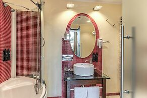 La Griffe Hotel