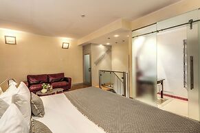 La Griffe Hotel