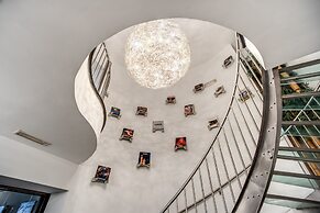 La Griffe Hotel