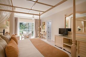 Bahia Principe Explore El Portillo - All Inclusive