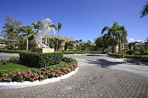 Bahia Principe Explore El Portillo - All Inclusive
