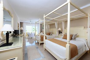 Bahia Principe Explore El Portillo - All Inclusive