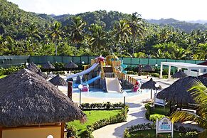 Bahia Principe Explore El Portillo - All Inclusive