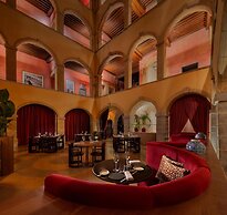 Cour des Loges Lyon, A Radisson Collection Hotel