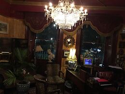 The Pavilion Hotel