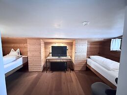 Hotel Madlein
