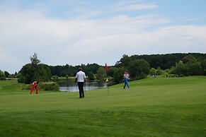 Sport - und Tagungshotel De Poort
