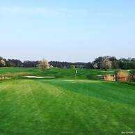 Sport - und Tagungshotel De Poort