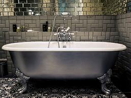 Hardwick Hall Hotel