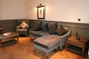 Hardwick Hall Hotel