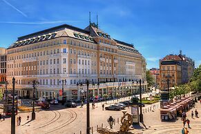 Radisson Blu Carlton Hotel, Bratislava