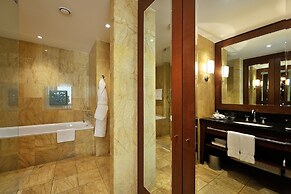 Regent Warsaw Hotel