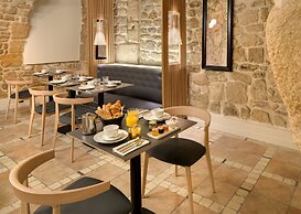 Hotel Les Rives De Notre Dame