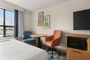 Hampton Inn & Suites by Hilton Langley-Surrey