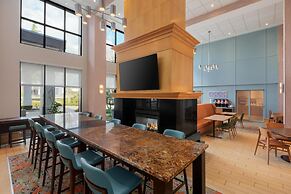 Hampton Inn & Suites by Hilton Langley-Surrey
