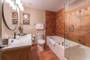 Prestige Harbourfront Resort, WorldHotels Luxury