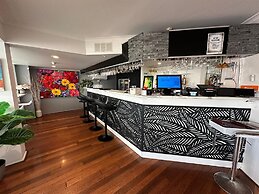 Highpoint International