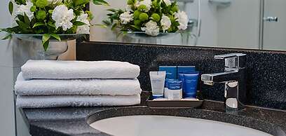 Booking Hotel & Spa