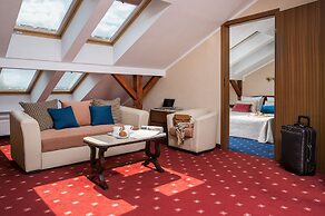 Booking Hotel & Spa