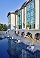 Radisson Blu Atria Bengaluru