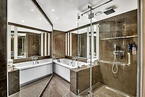 Radisson Blu Atria Bengaluru