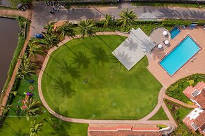 Nanu Beach Resort and Spa