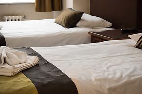 Rose Court Hotel