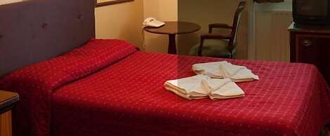 Rose Court Hotel
