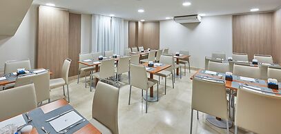 NH Valencia Las Ciencias Hotel