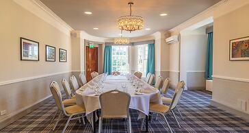 Best Western Chilworth Manor Hotel