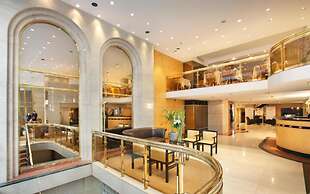 Dolmen Hotel