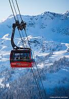 Blackcomb Lodge