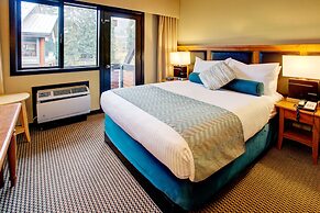 Blackcomb Lodge