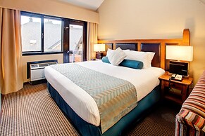 Blackcomb Lodge