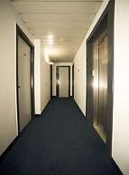 Club Hotel
