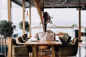 Palace Hotel Athens Riviera