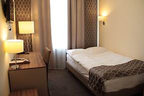 Rossiya Hotel